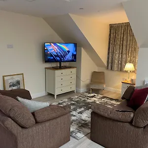 Flat In Quiet Location Nottingham